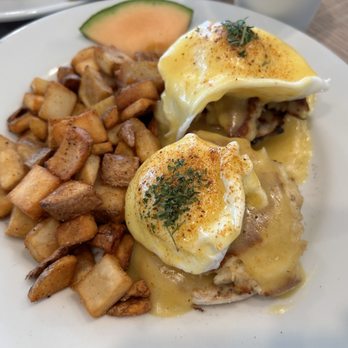 MARLIN MOON RESTAURANT - Updated January 2025 - 223 Photos & 132