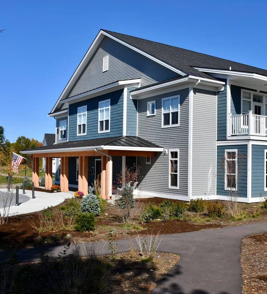 RESIDENCES AT THE ESSEX Updated May 2024 5 Freeman Woods, Essex