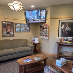 McFarland Family Dental - Waiting area
