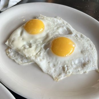 Maple Bacon Restaurant - American Near Me - Plano, Texas