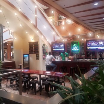 Beer Lab HI - Breweries Near Me - Aiea, Hawaii