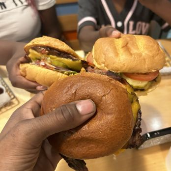 Smashburger - Cheers......you have the barbecue brisket, burger, kids cheeseburger, and the turkey burger, which is very lean - Burgers Near Me - Laveen, Arizona Smashburger - Cheers......you have the barbecue brisket, burger, kids cheeseburger, and the turkey burger, which is very lean - Burgers Near Me - Laveen, Arizona