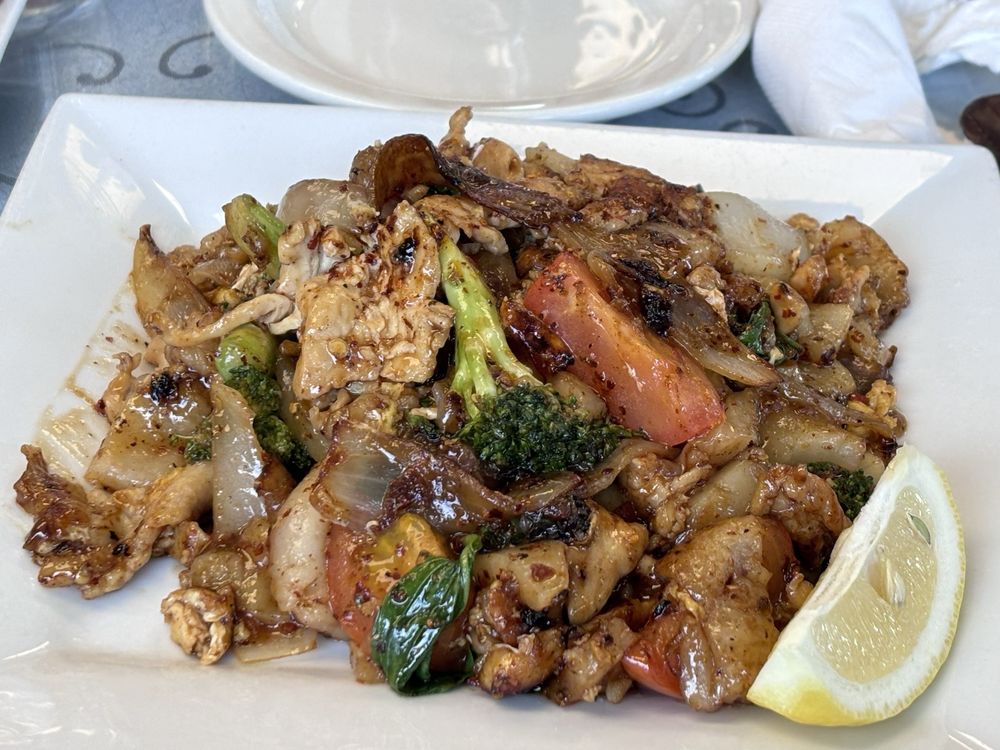 Thai Cuisine Restaurant Logo