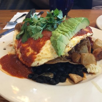The Kettle - Huevos Huevos Rancheros Breakfast - Diners Near Me - Manhattan Beach, California