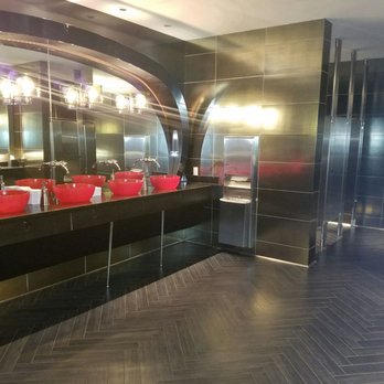Living Room - Ladies room- nice and clean - Lounges Near Me - Atlanta, Georgia Living Room - Ladies room- nice and clean - Lounges Near Me - Atlanta, Georgia