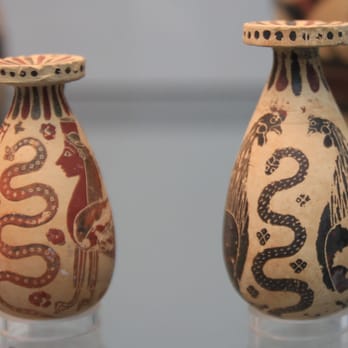 Staatliche Antikensammlungen - Korinthische Salbölgefäße, um 620 v. Chr. - Museums Near Me - Munich, BY Staatliche Antikensammlungen - Korinthische Salbölgefäße, um 620 v. Chr. - Museums Near Me - Munich, BY