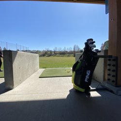 North Shore Golf Course - Golf Driving Range