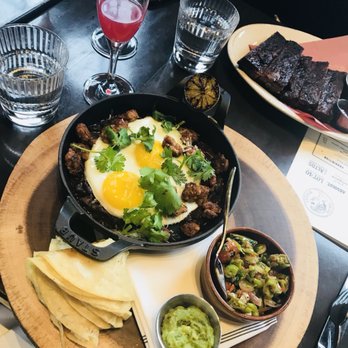 The Carbon Bar - Huevos rancheros brunch - Barbeque Near Me - Toronto, Ontario