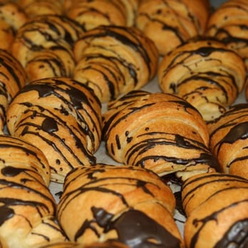 Bäckerei Aumüller - Riem - Bakeries Near Me - Munich, BY Bäckerei Aumüller - Riem - Bakeries Near Me - Munich, BY