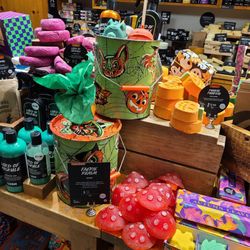 Lush