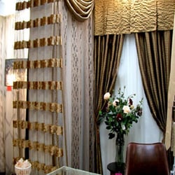 Avon Decorators