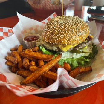 Kpop Burger - The 12 Exid Burger - Chicken Wings Near Me - Fort Worth, Texas