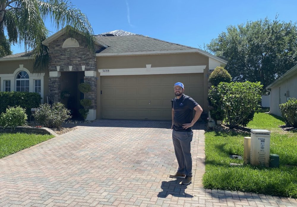 Slide of Stonehaven Roofing