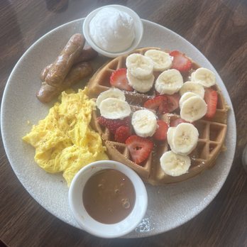 HolyBelly - Strawberry and banana Waffle - Breakfast & Brunch Near Me - Grover Beach, California