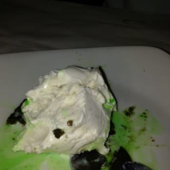 KIN Windsor - vanilla Icecream over choc mint cookies with a mint sauce for his birthday desert - New American Near Me - Windsor, California KIN Windsor - vanilla Icecream over choc mint cookies with a mint sauce for his birthday desert - New American Near Me - Windsor, California