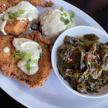 Nexus Brewery and Restaurant - Southern fried chicken dinner - Breweries Near Me - Albuquerque, New Mexico
