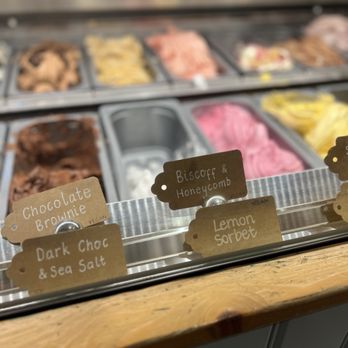 Udderlicious - Ice Cream & Frozen Yogurt Near Me - London, XGL Udderlicious - Ice Cream & Frozen Yogurt Near Me - London, XGL