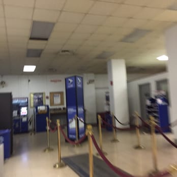 US Post Office - Opps. Not clear. But yeah i was the only customer left in the post office few mins later they closed. - Post Offices Near Me - New York, New York
