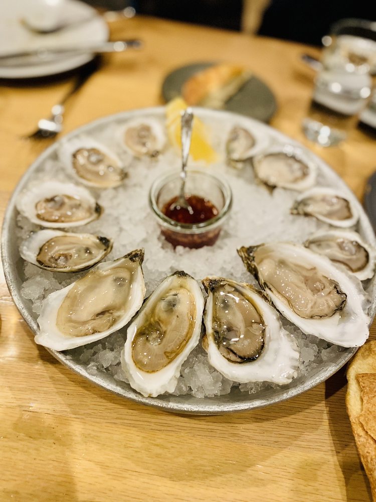 Social spots from Henrietta Red