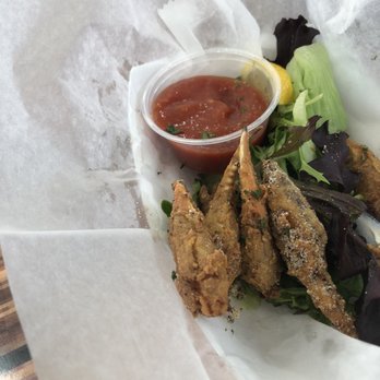 J's Seafood Dock - 6 fried crab claws with a whole lot of lettuce! - Seafood Near Me - New Orleans, Louisiana J's Seafood Dock - 6 fried crab claws with a whole lot of lettuce! - Seafood Near Me - New Orleans, Louisiana