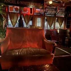 White Horse Tavern - Interior of the pub.