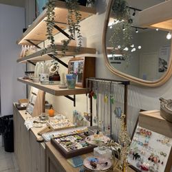 Glass Wonderland - More options