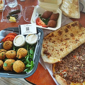 Town Bakery & kitchen - Halal Near Me - Melvindale, Michigan Town Bakery & kitchen - Halal Near Me - Melvindale, Michigan