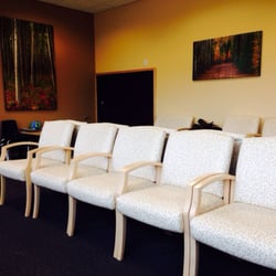 Palo Alto Medical Foundation - Lots of seating in the waiting area. Chalkboard and toys to keep the kids busy