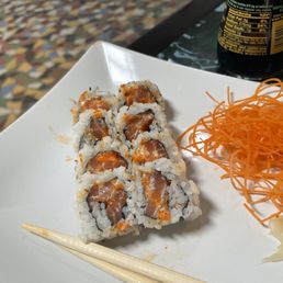 Spicy Salmon Roll