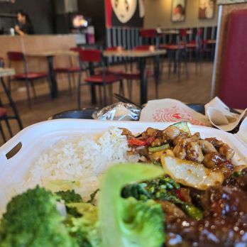 PANDA EXPRESS - Updated June 2026 - 160 Photos & 340 Reviews