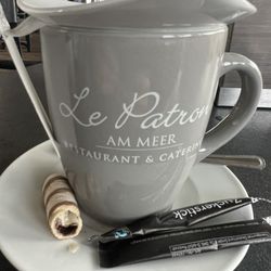 Le Patron am Meer - Tee - Insel der Sinne