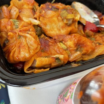 Himalayan Flavors - Vegetable CHILLI Momo packed like sardines - Indian Near Me - Berkeley, California