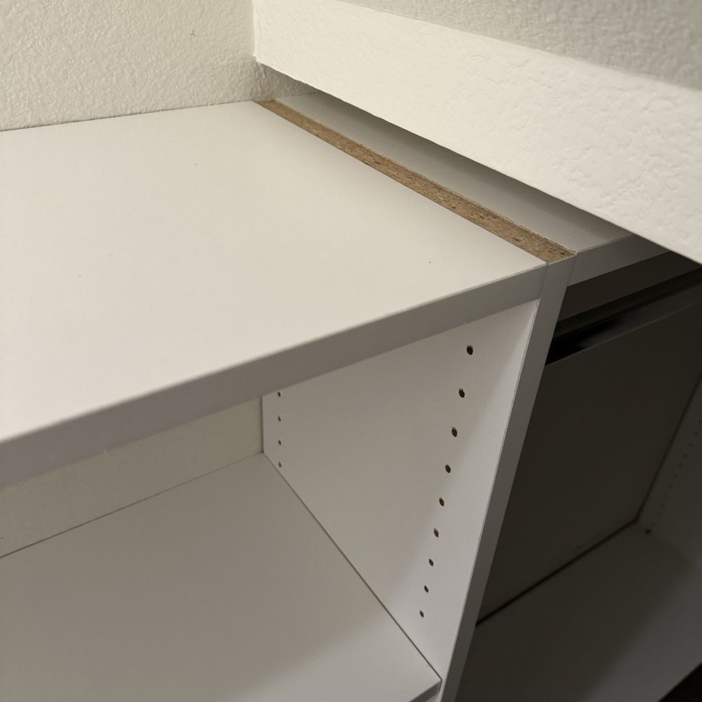 Closets by Design - San Diego - The white decorative band on the top edge of the side board is missing. - Interior Design Near Me - Vista, California Closets by Design - San Diego - The white decorative band on the top edge of the side board is missing. - Interior Design Near Me - Vista, California