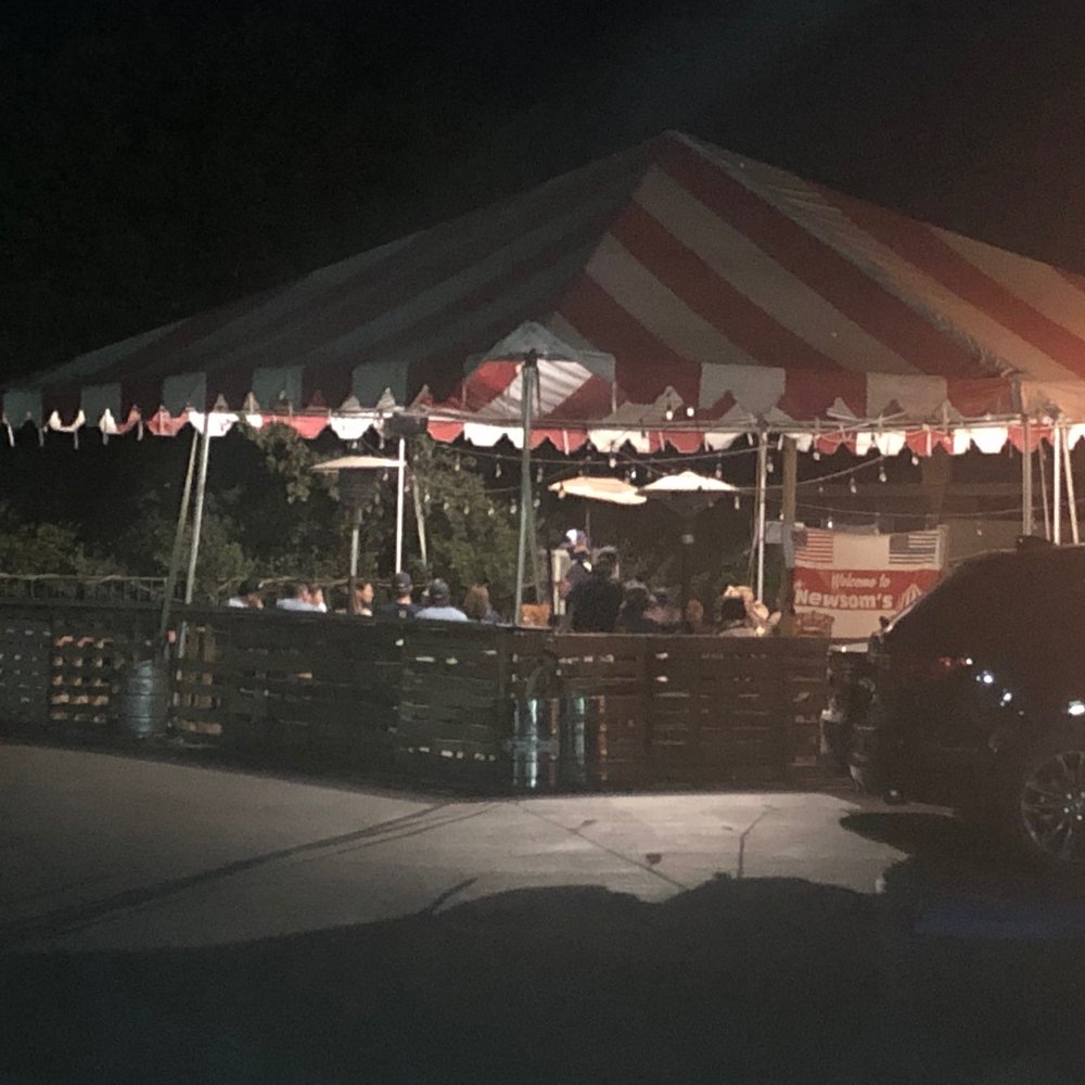 Jake's Bistro & Brew - Covered outside patio dining with heaters and cool, country atmosphere. - Italian Near Me - Yucaipa, California