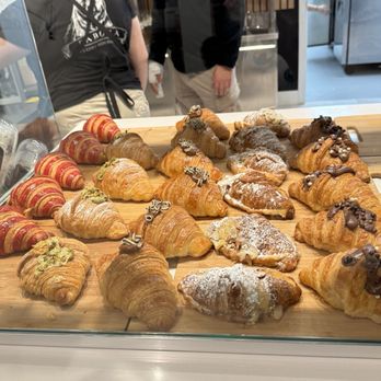 Daboba - Croissants - Bubble Tea Near Me - Miami, Florida