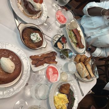 VanHorn's - Brunch spread - Steakhouses Near Me - Austin, Texas