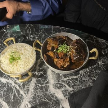 Lo D' Alex - Cuban Style Oxtail / Rabo encendido - Cuban Near Me - Miami, Florida