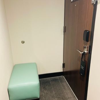 Archer Hotel New York - Did I mention you can't open the door all the way bc this odd ottoman is there. Why? No clue. - Hotels Near Me - New York, New York Archer Hotel New York - Did I mention you can't open the door all the way bc this odd ottoman is there. Why? No clue. - Hotels Near Me - New York, New York