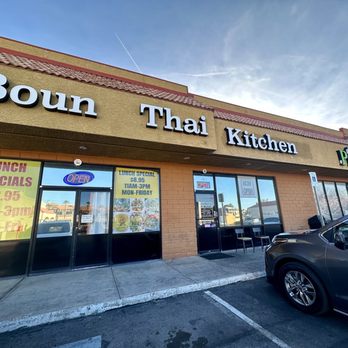Boun Thai Kitchen - Outside - Salad Near Me - Paradise, Nevada Boun Thai Kitchen - Outside - Salad Near Me - Paradise, Nevada