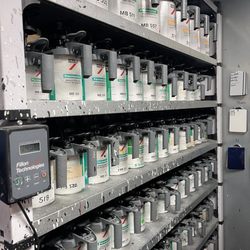 Ultimate Auto Touch-Ups - Paint mixing room