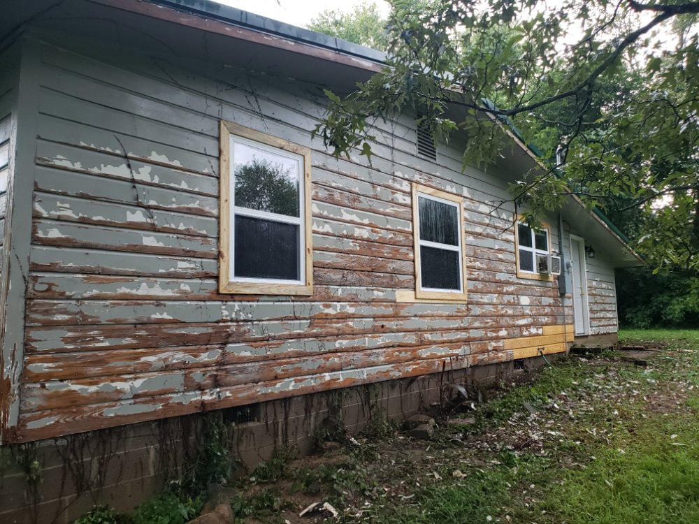 Slide of Huff Services