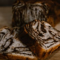 Olmo - Chocolate Babka