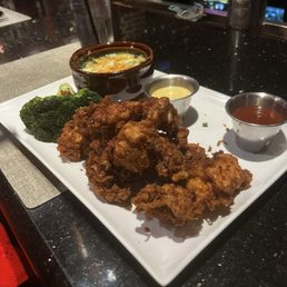 Chicken fingers Chicken fingers