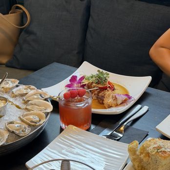 Salt & Pearl - Seafood Near Me - Redondo Beach, California
