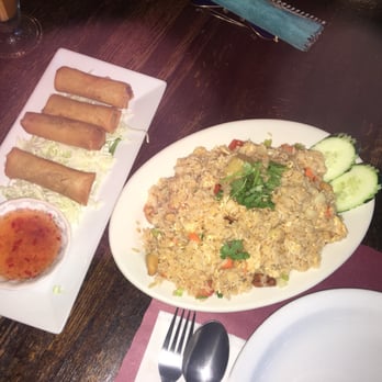 Sala Thai - Vegetable spring rolls and chicken pineapple rice - Thai Near Me - Richmond, California Sala Thai - Vegetable spring rolls and chicken pineapple rice - Thai Near Me - Richmond, California