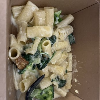 Cooper's Mill - Rigatoni in the smoothest cream sauce with the brightest brócoli I have ever seen- next level freshness- - New American Near Me - Bethesda, Maryland
