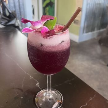 Dukunoo - Agua de jamaica - Caribbean Near Me - Miami, Florida