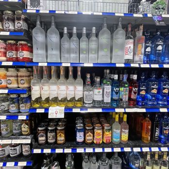 Robins Package - Beer, Wine & Spirits Near Me - Warner Robins, Georgia
