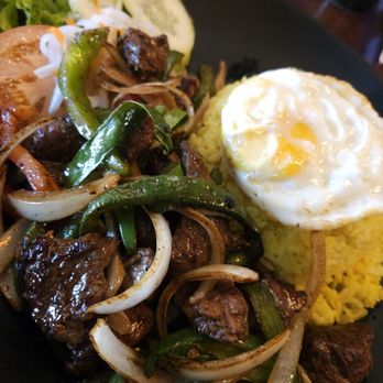 Super Banh Mi Pho - C1. Com Bo Luc Lac/ Shaking Beef and Rice - Vietnamese Near Me - Norcross, Georgia