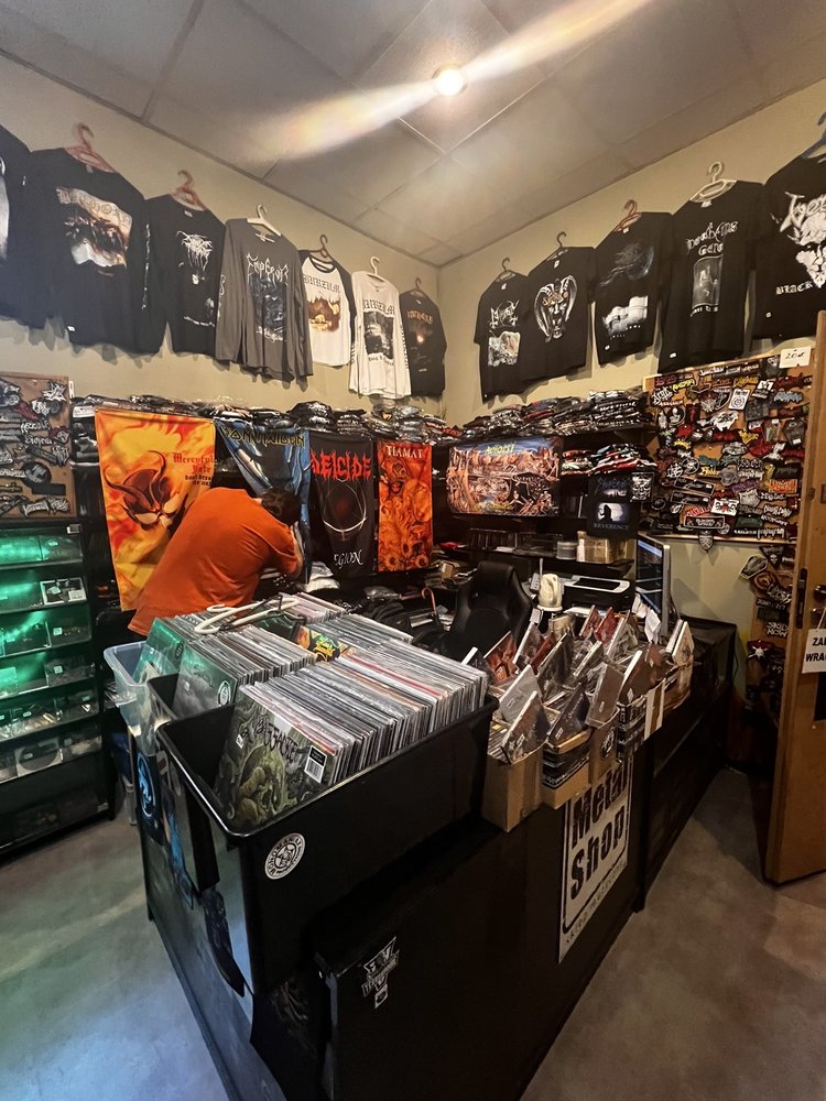 METAL SHOP Updated August 2024 ul. Długa 17, Kraków, Poland Music